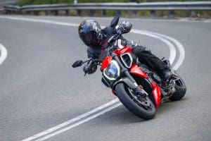 Diavel V4